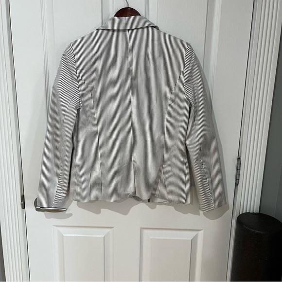 COPY - Willi Smith Black and White Blazer Professional Tailored - Picture 8 of 11